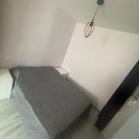 Lägenhet Charmante Maison Confortable ! Le Plessis-Sainte-Opportune